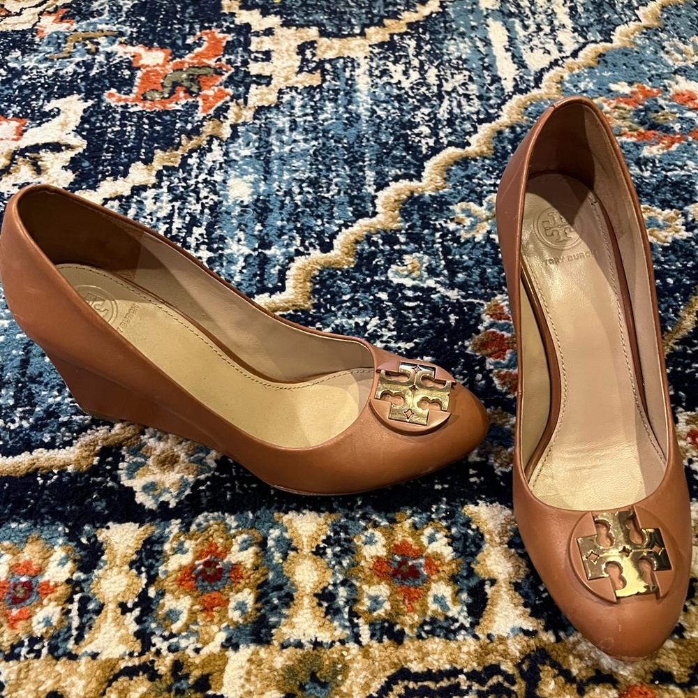 Napa Brown Tory Burch Wedges